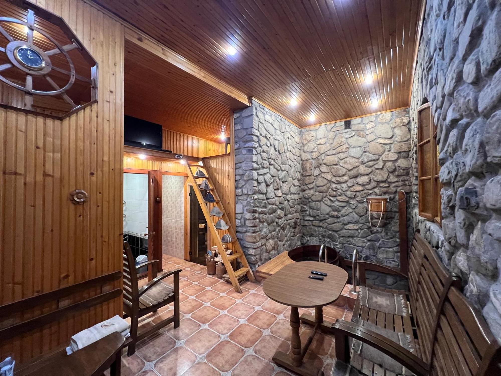 U Yaroslava Hotel Jaremtsche Exterior foto